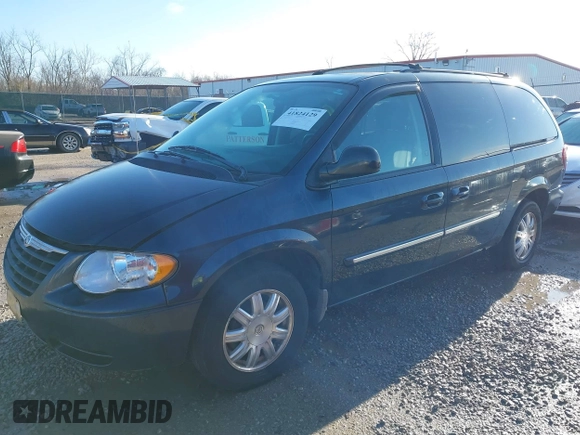 2007 Chrysler Town & Country LWB Touring with VIN 2A4GP54L87R280451, listed as a IAAI auction lot 41824129 with 150,676 mi miles. Bid and sale history available at carsss.com. Image 2.