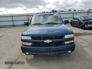 2006 Chevrolet Suburban Z71 with VIN 3GNFK16Z76G121572, listed as a Copart auction lot 52029065 with 170,305 mi miles and Salvage Title. Bid and sale history available at carsss.com. Image 5.