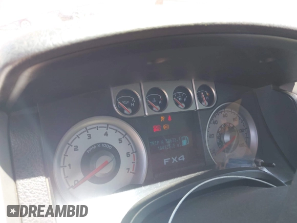 2009 Ford F-150 XL z VIN 1FTPW14V49KB12715, wystawiony jako IAAI lot #42032685 z przebiegiem 164 125 mil mil oraz . Historia ofert i sprzedaży dostępna na DreamBid. Obrazek 7.