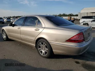 2005 Mercedes-Benz S 430 z VIN WDBNG70J55A439102, wystawiony jako Copart lot #78028324 z przebiegiem 273 967 mil mil oraz Czysty tytuł • Clean title. Historia ofert i sprzedaży dostępna na DreamBid. Obrazek 2.