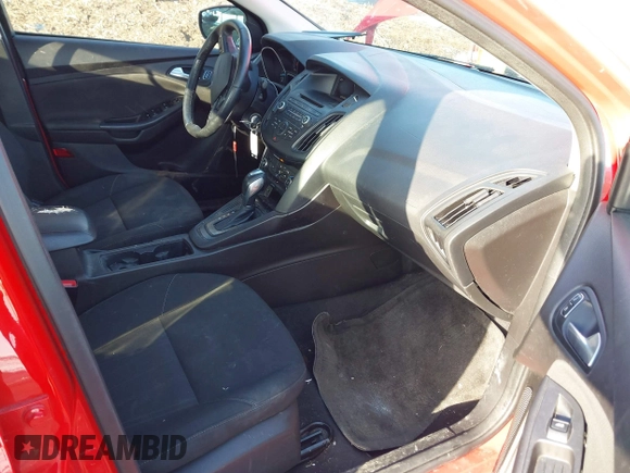 2015 Ford Focus SE with VIN 1FADP3F24FL367357, listed as a IAAI auction lot 41638693 with 107,379 mi miles. Bid and sale history available at carsss.com. Image 5.