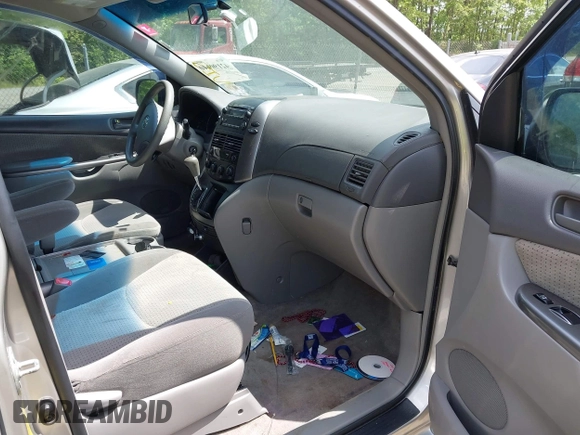 2010 Toyota Sienna CE with VIN 5TDKK4CC5AS301619, listed as a IAAI auction lot 42190040 with 177,118 mi miles and . Bid and sale history available at DreamBid. Image 5.