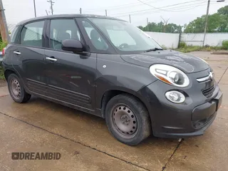 2014 FIAT 500L Pop z VIN ZFBCFAAH8EZ000209, wystawiony jako IAAI lot #42441433 z przebiegiem 153 795 mil mil oraz . Historia ofert i sprzedaży dostępna na DreamBid. Obrazek 1.