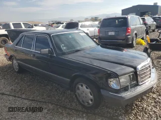 1989 Mercedes-Benz 420 with VIN WDBCA35E7KA458288, listed as a Copart auction lot 71251354 with 220,774 mi miles and Salvage Title. Bid and sale history available at carsss.com. Image 4.