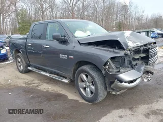 2016 Ram 1500 Lone Star z VIN 1C6RR7LT2GS139404, wystawiony jako IAAI lot #41227284 z przebiegiem 106 710 mil mil oraz . Historia ofert i sprzedaży dostępna na DreamBid. Obrazek 1.