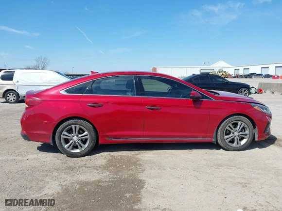 2019 Hyundai Sonata Sport with VIN 5NPE34AF4KH769601, listed as a IAAI auction lot 41674549 with 98,288 mi miles. Bid and sale history available at carsss.com. Image 13.