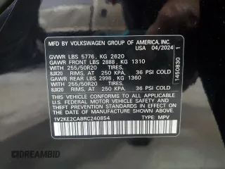 2024 Volkswagen Atlas SE z VIN 1V2KE2CA8RC240854, wystawiony jako Copart lot #53990835 z przebiegiem 12 291 mil mil oraz Szkoda całkowita • Salvage title. Historia ofert i sprzedaży dostępna na DreamBid. Obrazek 13.