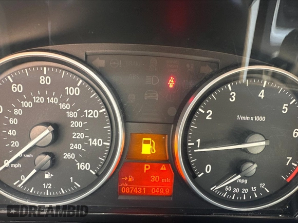 2015 BMW X1 xDrive28i with VIN WBAVL1C53FVY34430, listed as a Copart auction lot 49547905 with 87,431 mi miles and Clean Title. Bid and sale history available at carsss.com. Image 8.