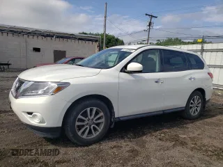 2014 Nissan Pathfinder S with VIN 5N1AR2MM3EC684353, listed as a Copart auction lot 61158985 with 83,828 mi miles and Salvage title. Bid and sale history available at DreamBid. Image 1.