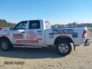 2019 Ram 2500 Tradesman with VIN 3C6UR5CJXKG590738, listed as a IAAI auction lot 41699787 with 134,913 mi miles. Bid and sale history available at carsss.com. Image 14.