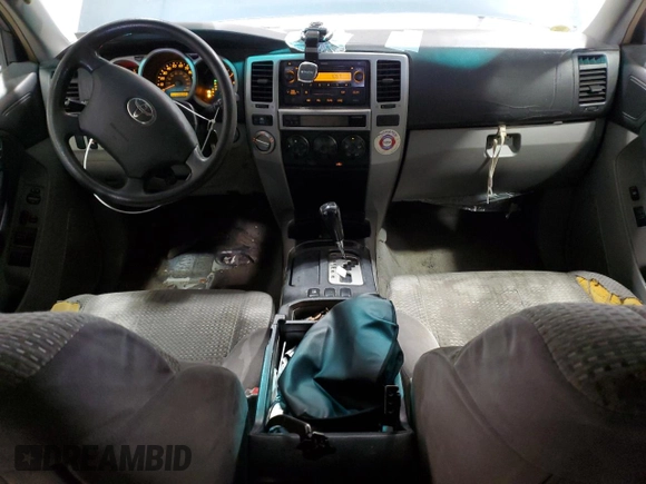 2004 Toyota 4Runner SR5 with VIN JTEBU14R540037073, listed as a Copart auction lot 43464725 with 236,201 mi miles and Salvage Title. Bid and sale history available at DreamBid. Image 8.