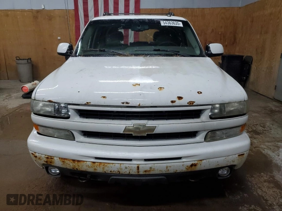 2003 Chevrolet Tahoe Z71 z VIN 1GNEK13Z83R162966, wystawiony jako Copart lot #54363635 z przebiegiem Nie podano mil oraz Czysty tytuł • Clean title. Historia ofert i sprzedaży dostępna na DreamBid. Obrazek 5.