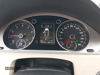 2012 Volkswagen CC Sport z VIN WVWMN7AN3CE543162, wystawiony jako IAAI lot #42420763 z przebiegiem 180 689 mil mil oraz . Historia ofert i sprzedaży dostępna na DreamBid. Obrazek 7.