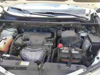 2015 Toyota RAV4 LE with VIN JTMBFREV4FJ039662, listed as a IAAI auction lot 42098292 with 161,534 mi miles. Bid and sale history available at carsss.com. Image 10.