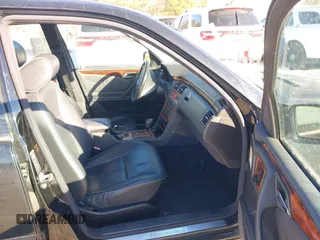 2002 Mercedes-Benz E 320 with VIN WDBJF70J22B447519, listed as a IAAI auction lot 41454868 with 133,252 mi miles and . Bid and sale history available at DreamBid. Image 5.