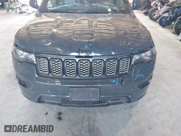 2017 Jeep Grand Cherokee Laredo with VIN 1C4RJFAG2HC786171, listed as a IAAI auction lot 40746519 with 166,136 mi miles. Bid and sale history available at carsss.com. Image 6.
