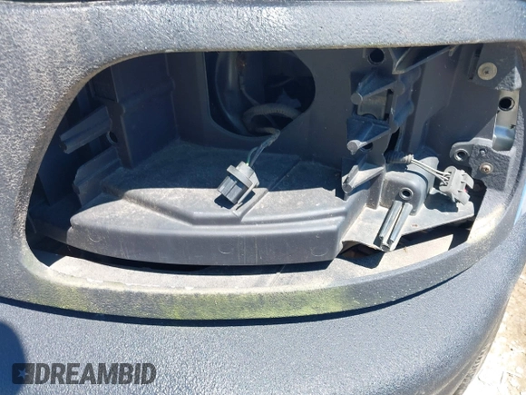 1998 Ford F-150 with VIN 1FTZF1720WNB96004, listed as a IAAI auction lot 42577043 with 271,652 mi miles and . Bid and sale history available at DreamBid. Image 16.