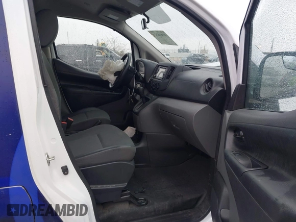 2019 Nissan NV200 SV with VIN 3N6CM0KN6KK694549, listed as a IAAI auction lot 41916224 with 99,321 mi miles and . Bid and sale history available at DreamBid. Image 5.