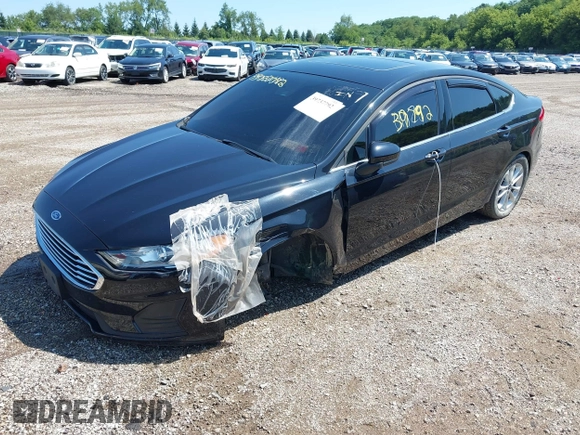 2020 Ford Fusion SE with VIN 3FA6P0HD6LR101129, listed as a IAAI auction lot 39737792 with 18,315 mi miles and . Bid and sale history available at DreamBid. Image 17.