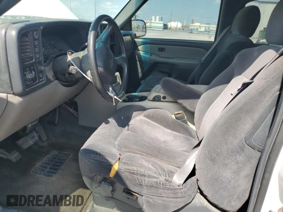 2000 Chevrolet Suburban LT with VIN 3GNFK16T0YG128975, listed as a Copart auction lot 72245934 with 246,263 mi miles and Salvage Title. Bid and sale history available at carsss.com. Image 7.