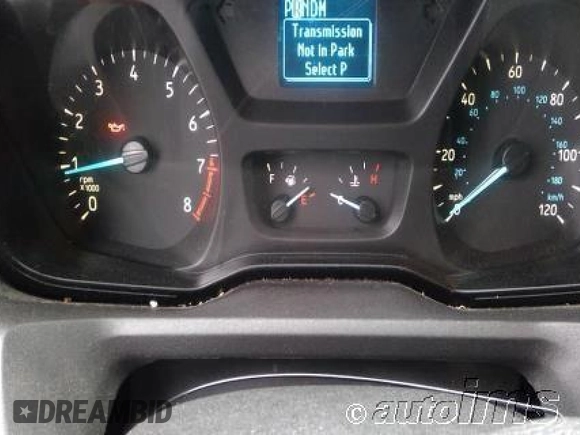 2018 Ford Transit z VIN 1FTYE1CM6JKB42352, wystawiony jako IAAI lot #42658536 z przebiegiem 82 802 mil mil oraz . Historia ofert i sprzedaży dostępna na DreamBid. Obrazek 10.