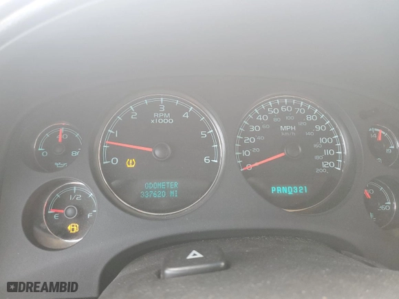 2007 Chevrolet Suburban LT with VIN 3GNFC16017G200008, listed as a Copart auction lot 89213525 with 337,620 mi miles and Salvage Title. Bid and sale history available at carsss.com. Image 9.