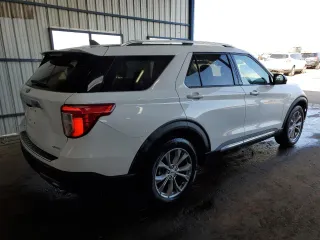 2023 Ford Explorer Limited with VIN 1FMSK8FH8PGB70487, listed as a Copart auction lot 64312655 with 38,276 mi miles and Salvage title. Bid and sale history available at DreamBid. Image 3.