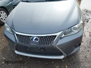 2014 Lexus CT 200h with VIN JTHKD5BH4E2201617, listed as a IAAI auction lot 42139428 with 153,851 mi miles and . Bid and sale history available at DreamBid. Image 13.