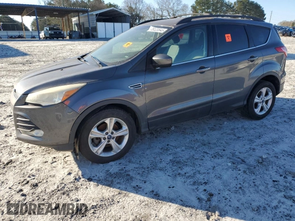 2013 Ford Escape SE with VIN 1FMCU0GX1DUB10439, listed as a Copart auction lot 49320845 with 145,614 mi miles and Clean title. Bid and sale history available at DreamBid. Image 1.