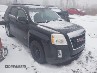 2015 GMC Terrain SLE z VIN 2GKFLWE31F6216984, wystawiony jako IAAI lot #41490341 z przebiegiem 141 507 mil mil oraz . Historia ofert i sprzedaży dostępna na DreamBid. Obrazek 1.