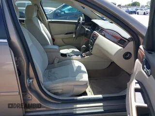 2007 Chevrolet Impala LS z VIN 2G1WB58K879114487, wystawiony jako IAAI lot #42252919 z przebiegiem 129 386 mil mil oraz . Historia ofert i sprzedaży dostępna na DreamBid. Obrazek 5.