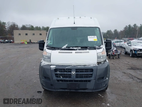 2015 Ram ProMaster Cargo with VIN 3C6URVJGXFE515112, listed as a IAAI auction lot 42016032 with 354,180 mi miles. Bid and sale history available at carsss.com. Image 12.