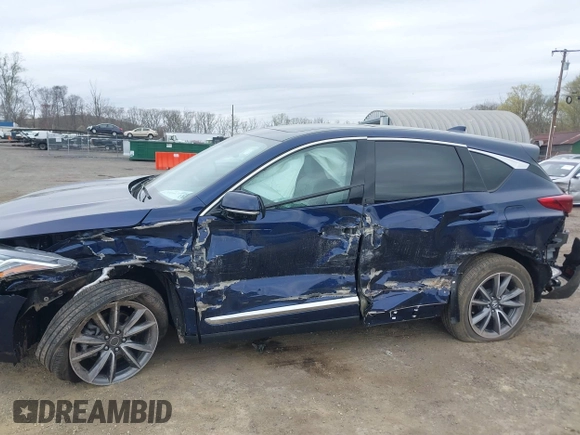2024 Acura RDX Technology with VIN 5J8TC2H56RL010688, listed as a IAAI auction lot 42064217 with 9,873 mi miles and . Bid and sale history available at DreamBid. Image 6.