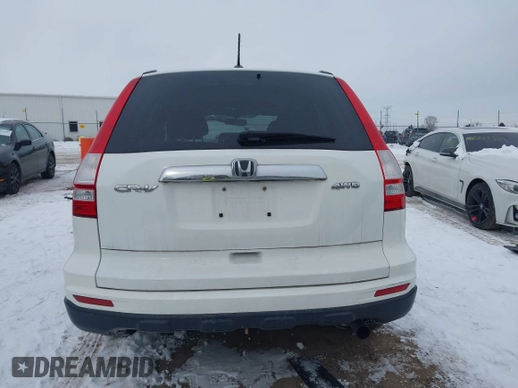 2011 Honda CR-V EX-L with VIN 5J6RE4H78BL023202, listed as a IAAI auction lot 41587779 with 111,165 mi miles. Bid and sale history available at carsss.com. Image 16.