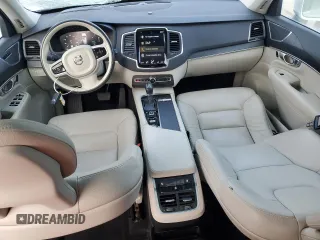 2020 Volvo XC90 Momentum with VIN YV4A221K1L1533819, listed as a Copart auction lot 84431514 with 81,666 mi miles and Salvage Title. Bid and sale history available at DreamBid. Image 8.
