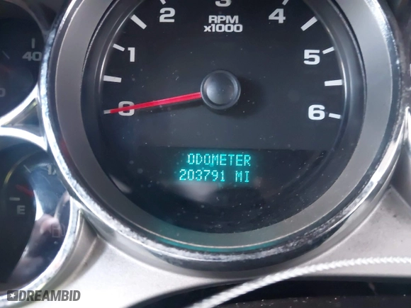 2007 Chevrolet Silverado 1500 LT w/1LT with VIN 3GCEC13J27G501078, listed as a IAAI auction lot 41660302 with 203,791 mi miles. Bid and sale history available at carsss.com. Image 15.