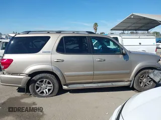 2005 Toyota Sequoia Limited with VIN 5TDZT38A05S252493, listed as a IAAI auction lot 41637977 with 244,217 mi miles and . Bid and sale history available at DreamBid. Image 14.
