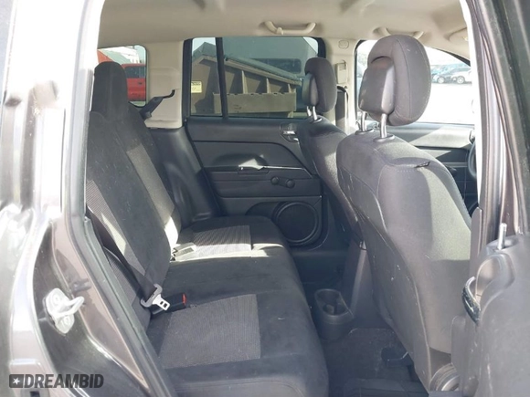 2014 Jeep Compass Sport with VIN 1C4NJCBB5ED730151, listed as a IAAI auction lot 41389291 with 176,659 mi miles. Bid and sale history available at carsss.com. Image 8.