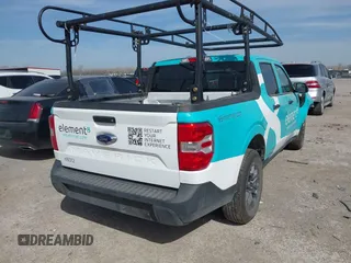 2024 Ford Maverick XLT with VIN 3FTTW8H99RRA85592, listed as a IAAI auction lot 41816187 with 13,923 mi miles and . Bid and sale history available at carsss.com. Image 4.