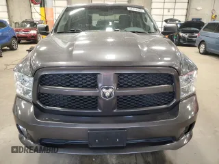 2016 Ram 1500 Express z VIN 1C6RR7FG4GS364387, wystawiony jako Copart lot #50474305 z przebiegiem 159 848 mil mil oraz Szkoda całkowita • Salvage title. Historia ofert i sprzedaży dostępna na DreamBid. Obrazek 5.