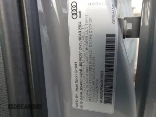 2019 Audi RS 3 z VIN WUABWGFFXKA903963, wystawiony jako Copart lot #59592684 z przebiegiem Nie podano mil oraz Czysty tytuł • Clean title. Historia ofert i sprzedaży dostępna na DreamBid. Obrazek 12.