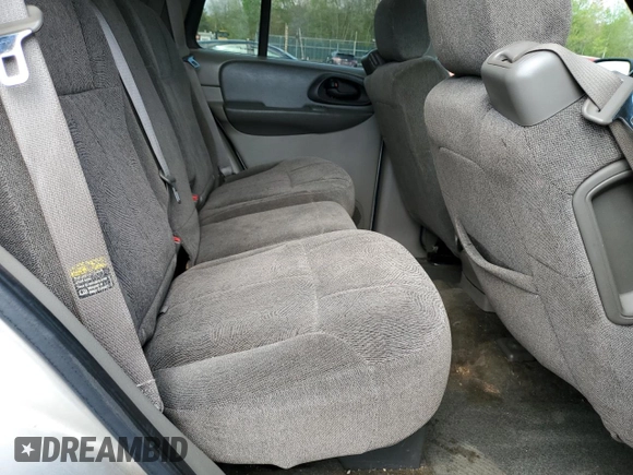 2004 Chevrolet TrailBlazer LS with VIN 1GNDT13SX42330807, listed as a Copart auction lot 55117785 with 178,580 mi miles and Salvage Title. Bid and sale history available at DreamBid. Image 11.