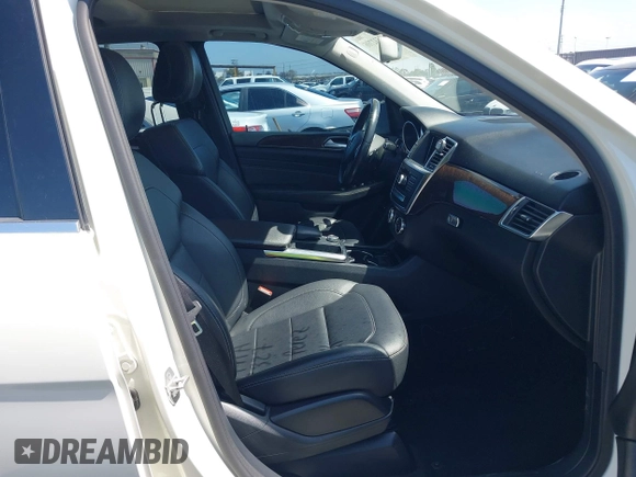 2013 Mercedes-Benz M 350 with VIN 4JGDA5JB6DA216944, listed as a IAAI auction lot 42532706 with 104,443 mi miles and . Bid and sale history available at DreamBid. Image 5.