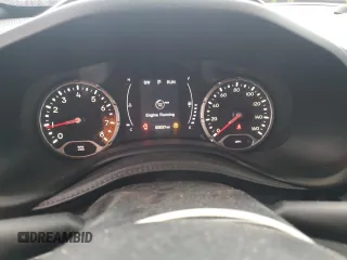 2018 Jeep Renegade Sport с VIN ZACCJBAB2JPJ57785, выставлен на аукционе Copart как лот 52886445 с пробегом 50 037 миль миль и Списание • Salvage title. История ставок и продаж доступна на DreamBid. Изображение 9.
