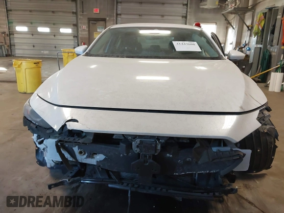 2019 Mazda 3 w/Select with VIN 3MZBPAAL3KM105342, listed as a IAAI auction lot 41443608 with 68,038 mi miles. Bid and sale history available at carsss.com. Image 12.