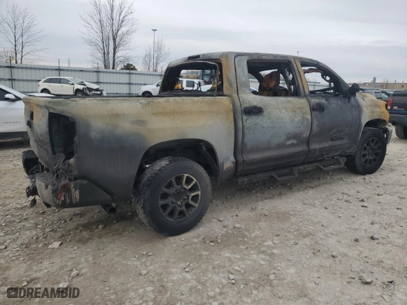 2017 Toyota Tundra 4WD SR5 with VIN 5TFDW5F1XHX626879, listed as a Copart auction lot 52131235 with 0 mi miles and Non Repairable. Bid and sale history available at carsss.com. Image 3.