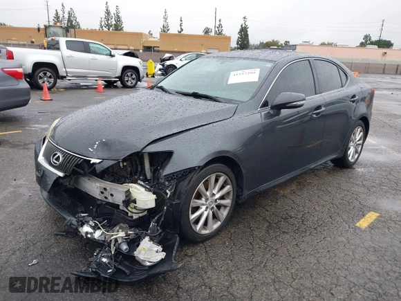 2009 Lexus IS 250 with VIN JTHBK262092085249, listed as a IAAI auction lot 41557289 with 185,746 mi miles. Bid and sale history available at carsss.com. Image 2.