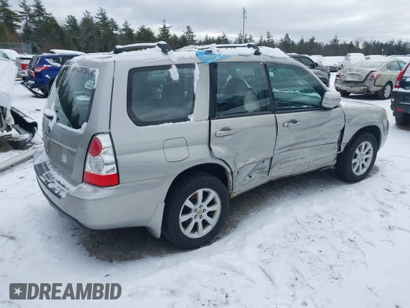 2007 Subaru Forester X w/Premium Pkg with VIN JF1SG65667H712678, listed as a IAAI auction lot 41159930 with 120,996 mi miles. Bid and sale history available at carsss.com. Image 4.