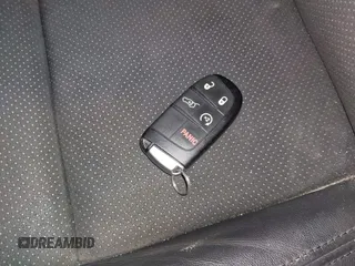 2022 Jeep Grand Cherokee Laredo X z VIN 1C4RJFAGXNC117898, wystawiony jako IAAI lot #41662006 z przebiegiem 64 546 mil mil oraz . Historia ofert i sprzedaży dostępna na DreamBid. Obrazek 11.