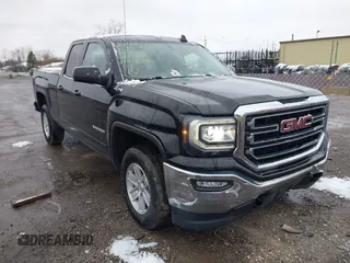2019 GMC Sierra 1500 SLE z VIN 2GTV2MEC9K1189006, wystawiony jako IAAI lot #41968995 z przebiegiem 36 578 mil mil oraz . Historia ofert i sprzedaży dostępna na DreamBid. Obrazek 1.